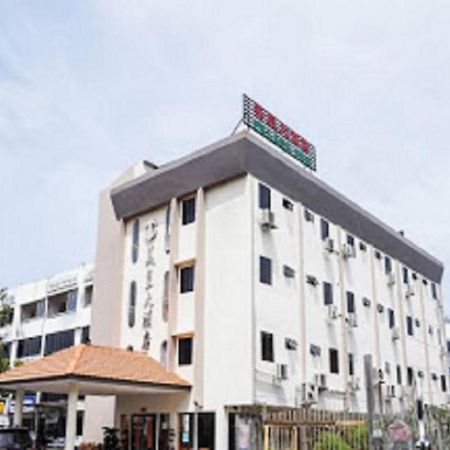 מירי Palace Inn מראה חיצוני תמונה